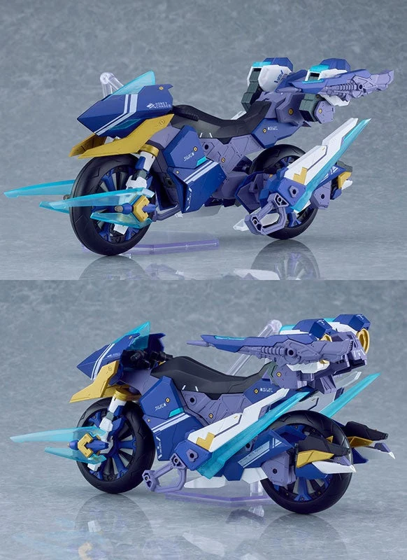ハニーチェイサーの組み替え例。全長約205mmはバイクの寸法で、合体時の最大展示幅ではない。組立・塗装済み見本